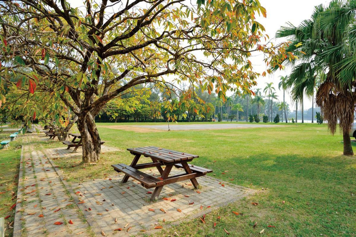 Chengching Lakefront Resort 카오슝 외부 사진